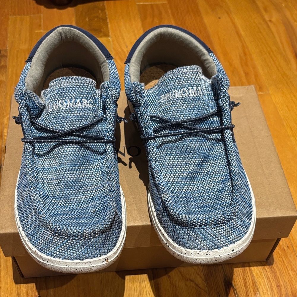 UNOMARC Kids Blue Moccasins